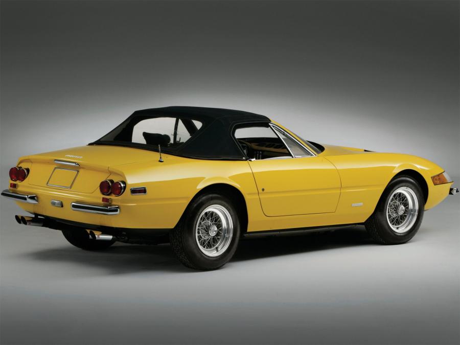  Ferrari 365 GTS/4 Daytona 1971 года  (NA) (фото 10 из 40)